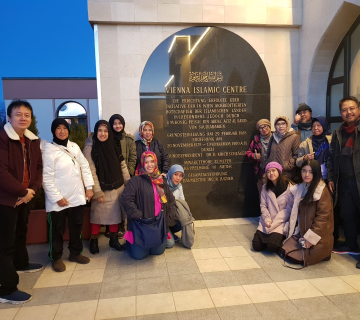 Wisata-Muslim-Eropa-Timur-Masjid-Vienna