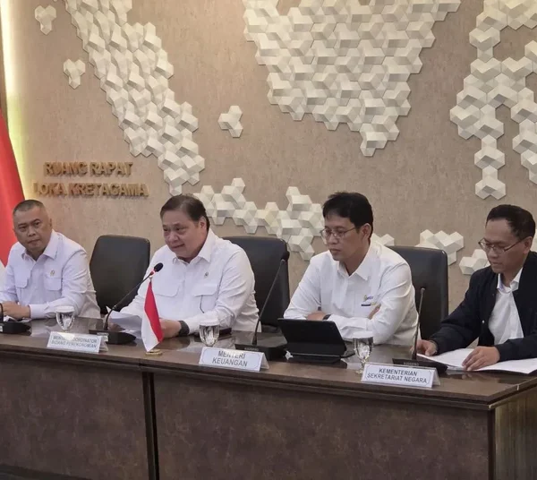 avtur naik, ini langkah pemerintah