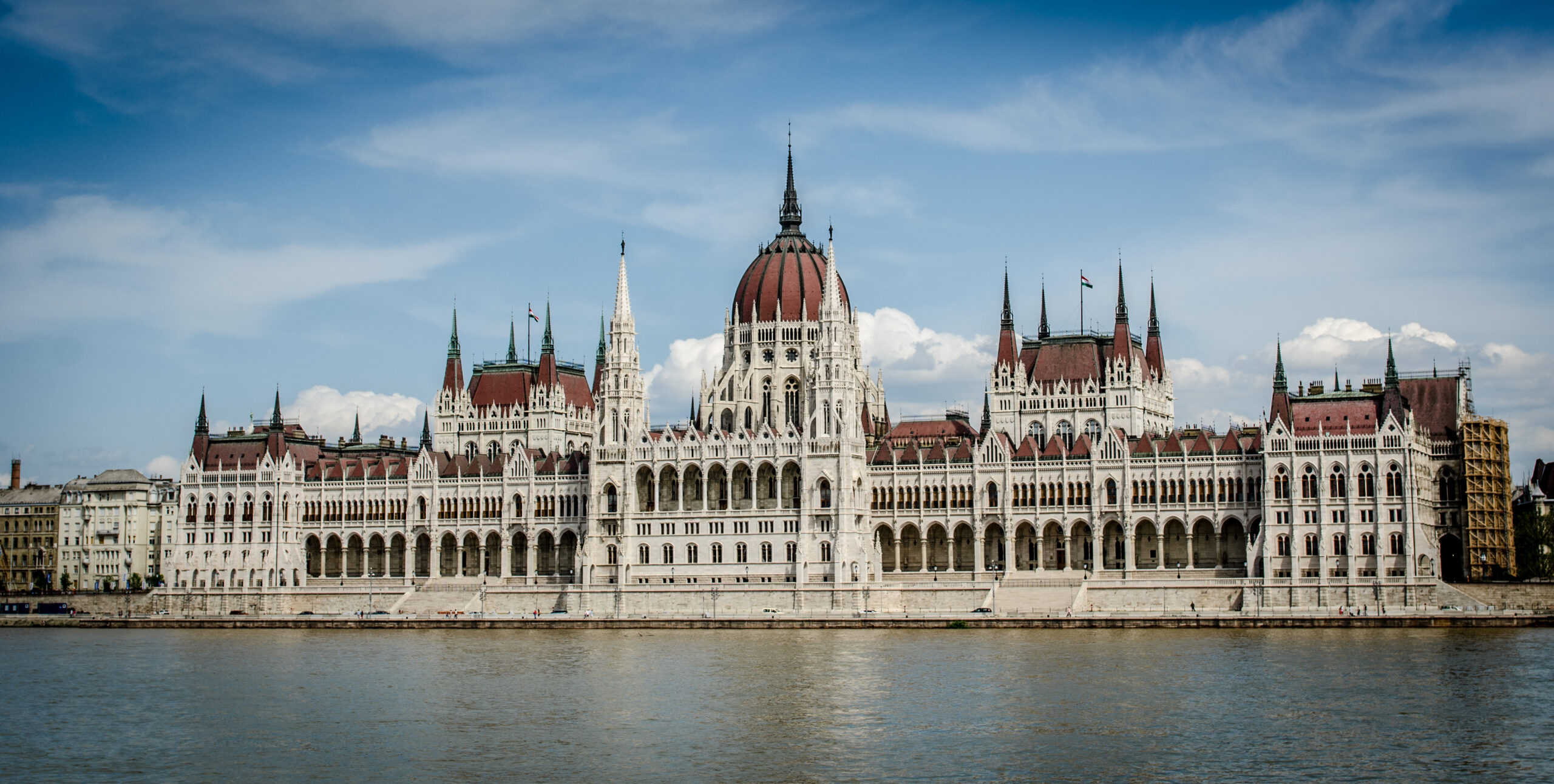 gedung palemen di budapets hungaria